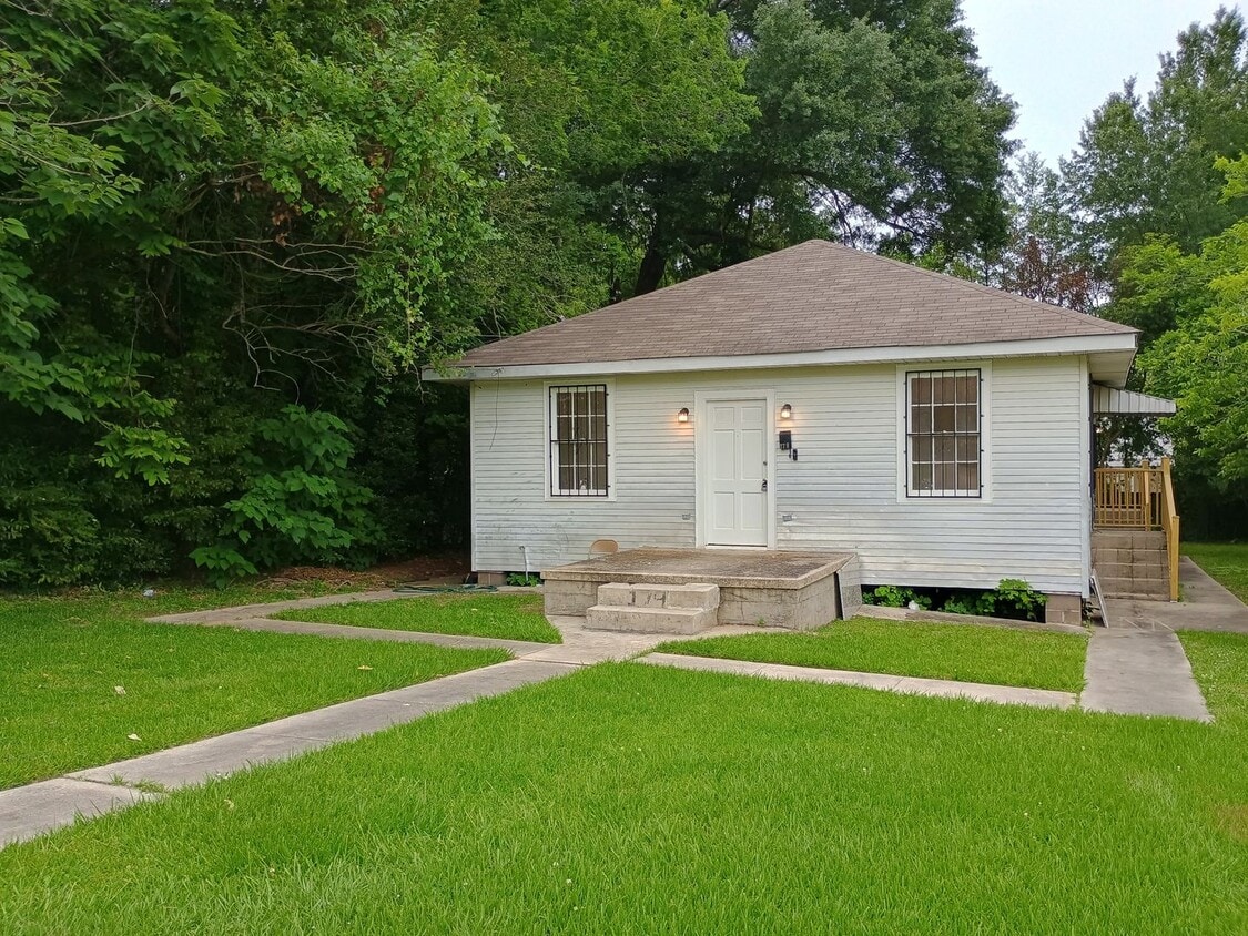 Five bedroom rental - Five bedroom rental