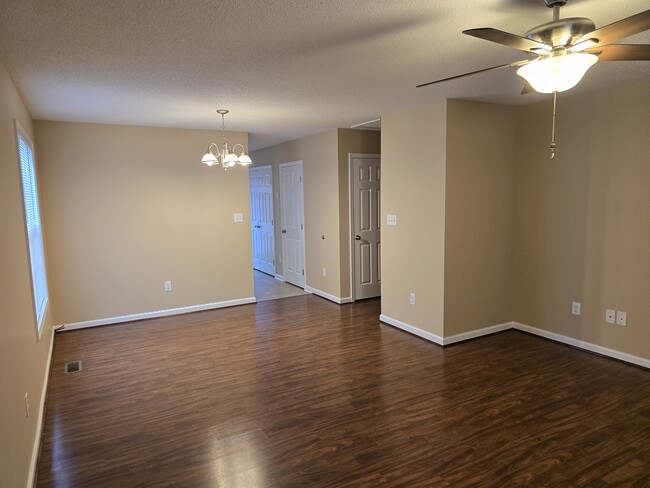 Dining Area - 1114 Bill Avery Rd Unit Green Terrace 4A