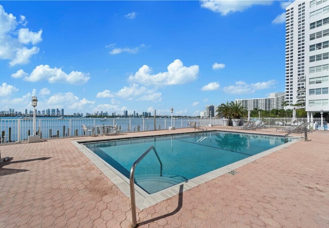 Photo - 1228 West Ave Condo Unit 1407