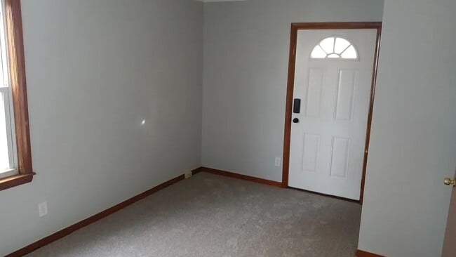 Photo - 235 Tripp St Unit Home for rent