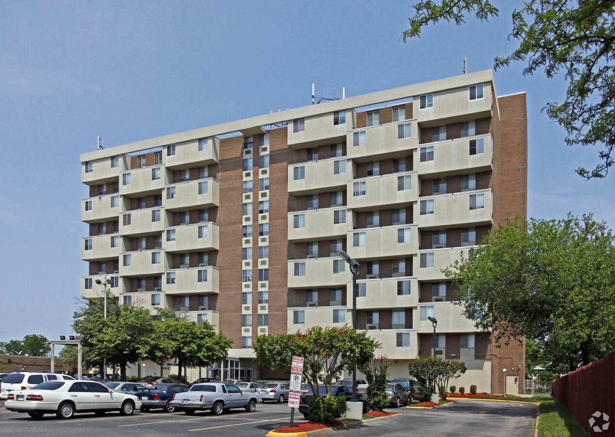 Photo - Cogic High-Rise Apartments