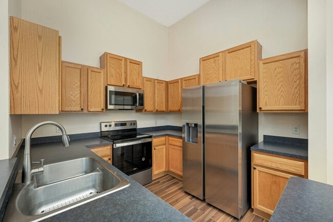 Photo - 7637 Century Blvd