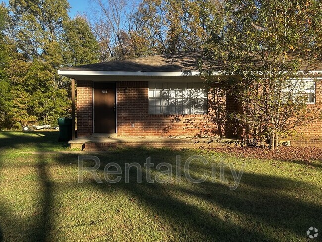 Building Photo - 26 Lealand Ln Rental