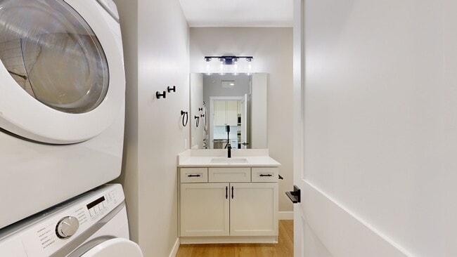 Photo - Fuller Park Flats