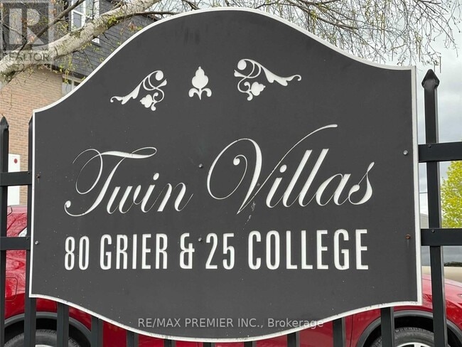 Photo - 25 College St E Unit 210