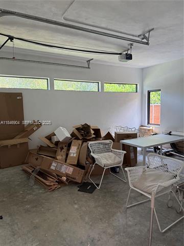 Photo - 50 NE 49th St
