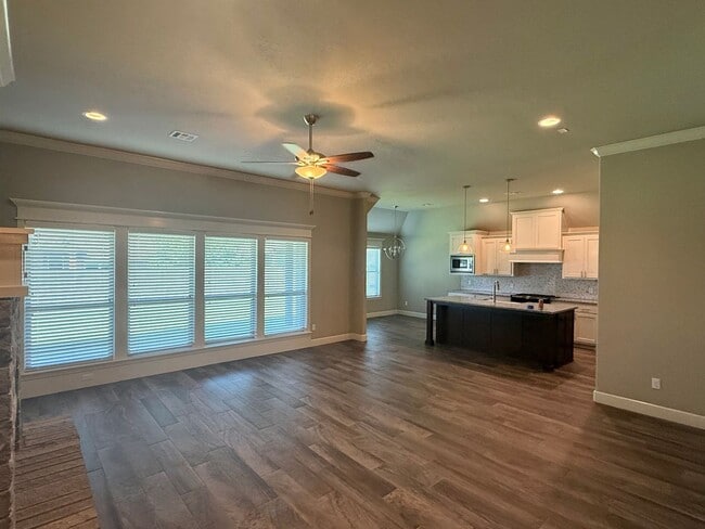 Photo - 18805 Trailview Way