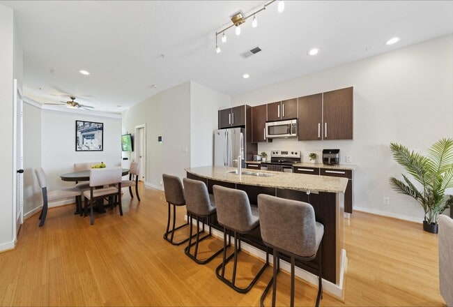 Photo - 806 Jackson Hill St Unit 203