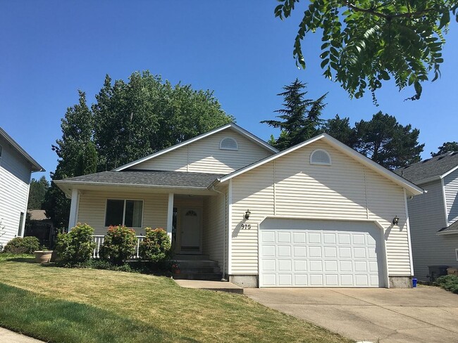 Building Photo - 975 NW Anjni Cir