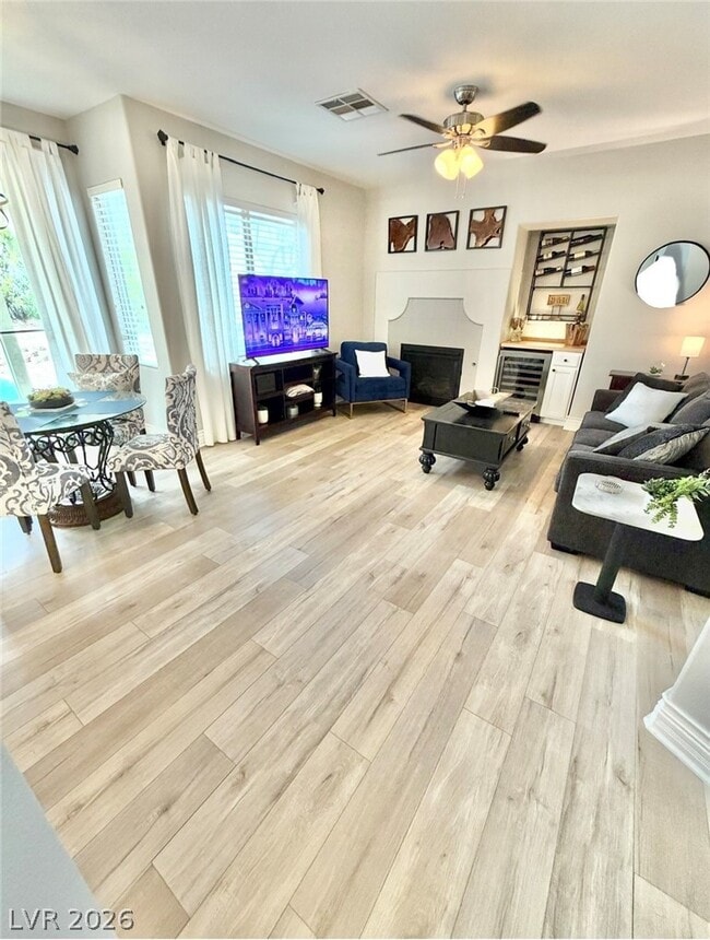 Photo - 399 Center Green Dr