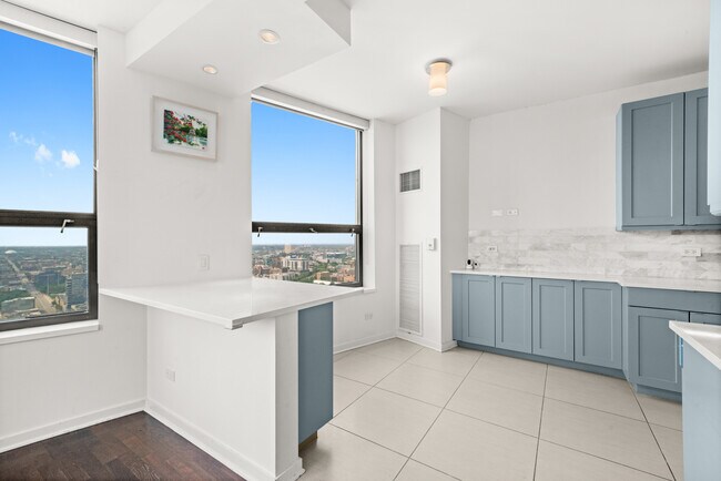 Photo - 501 N Clinton St Unit 3203