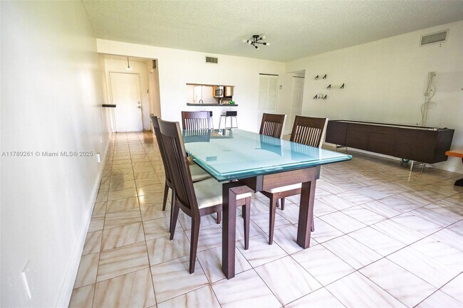 Photo - 281 W Park Dr Apartment Unit 1-8