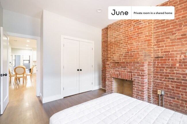 Photo - Room in Shared 4 bed/2 bath home Unit D