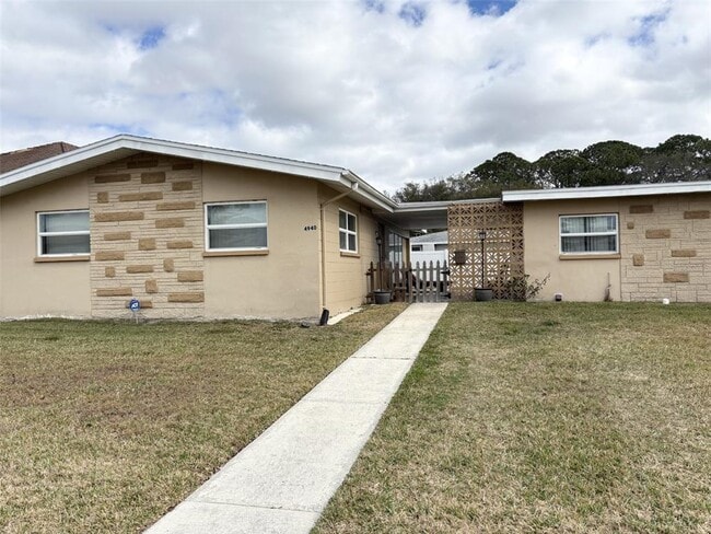 Photo - 4940 Shell Stream Blvd