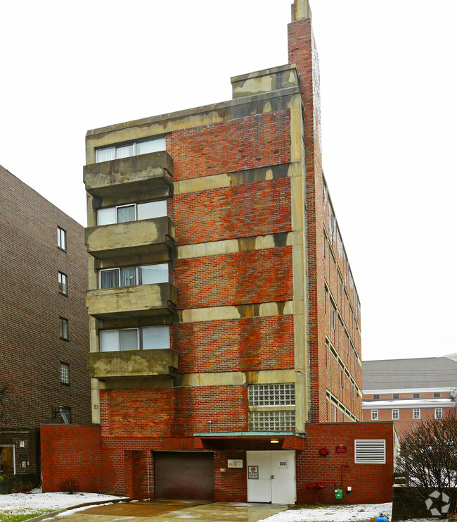 Devon Apartments - Devon Apartments