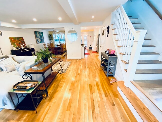 Photo - 12 Bradbury St