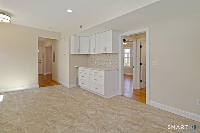 Photo - 67 Anderson Ave