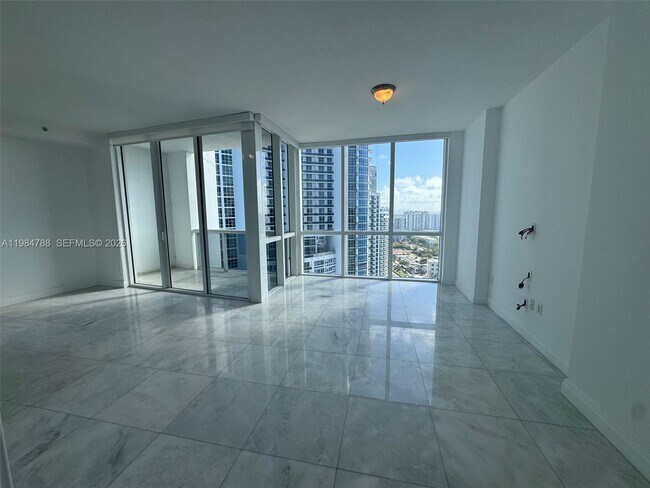 Photo - 18201 Collins Ave Unit 3505