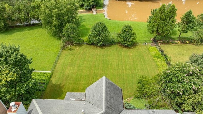 Photo - 5795 Dovnick Dr SW