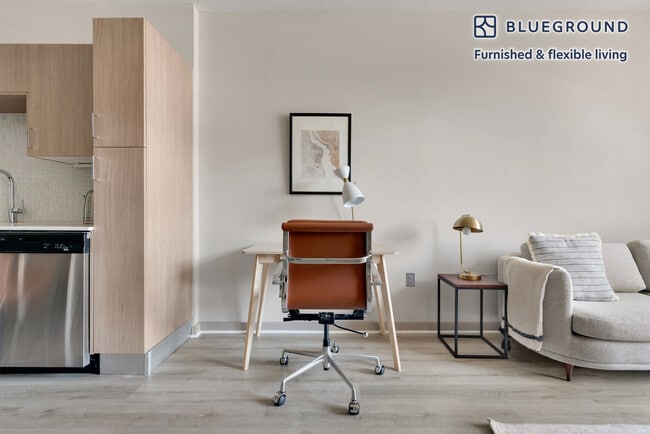 Photo - 505 18th St S Unit FL7-ID1171