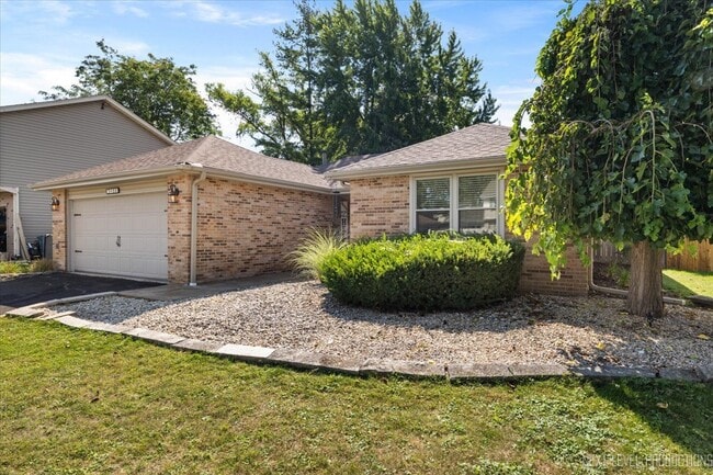 Photo - 3484 Fox Hill Rd