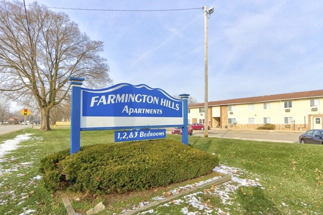 FARMINGTON HILLS - FARMINGTON HILLS Apartamentos