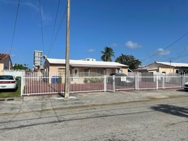 Building Photo - 2761 SW 31st Ct Unit 1 Rental