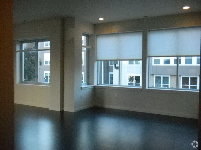 Building Photo - 1165 Willamette St Unit 1165 Willamette St #1 Rental