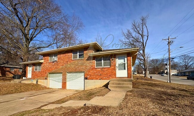 Building Photo - 522 E Short Ave Unit 522 E Short Ave