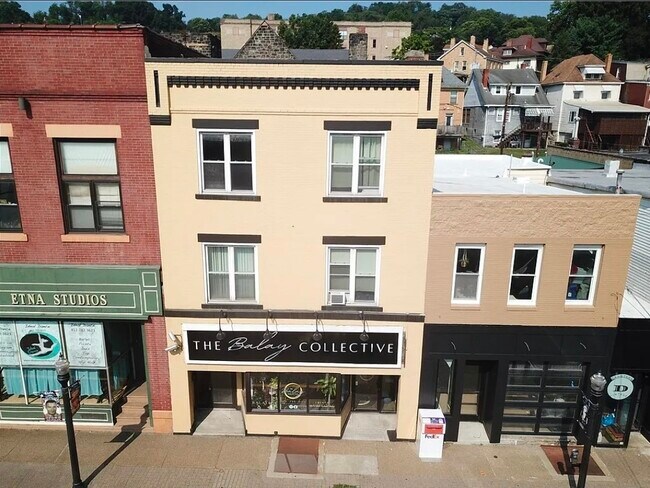 Photo - 405 Butler St Unit 3rd Floor