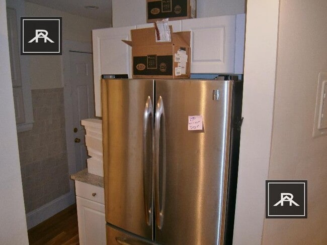 Photo - 4 bedroom in Brookline MA 02446 Unit 3