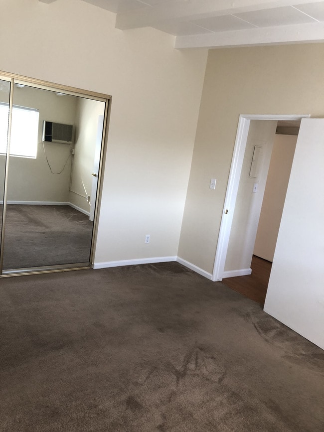 Bedroom 1 - 328 Griswold St Unit 203