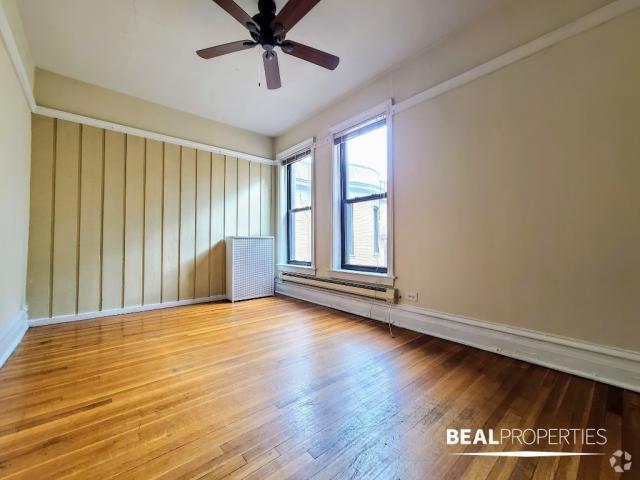 Building Photo - 2 bedroom in CHICAGO IL 60610 Unit A3 Rental