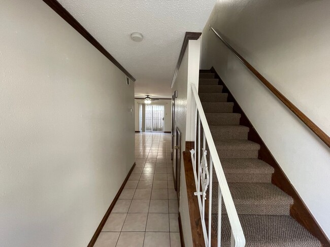 Photo - 1824 Hickory Ave