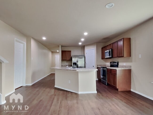 Photo - 3707 Colemans Run