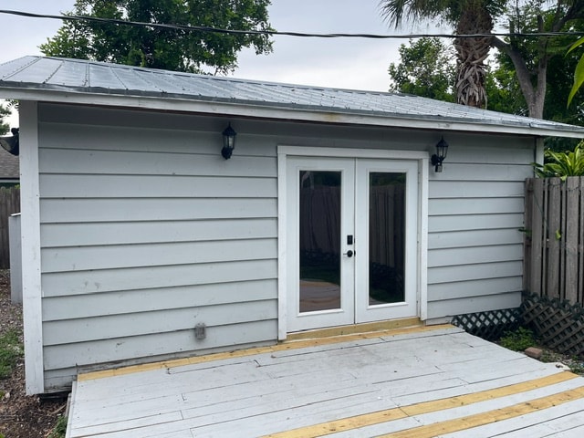 Building Photo - 2132 Roselawn St Rental