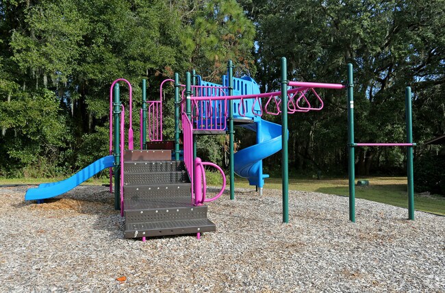 Photo - Meadowfield Apartments