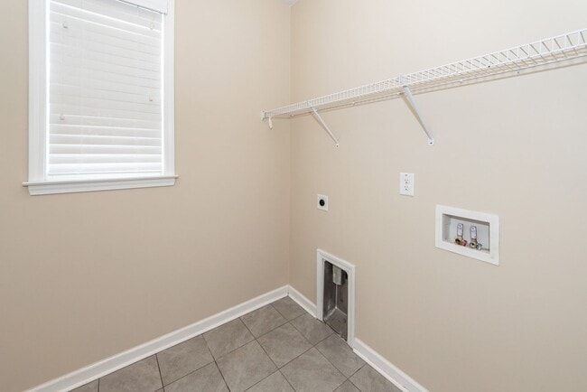 Photo - 3 Bedroom, 2.5 Bathroom Home in Hunters Bend - Ladson