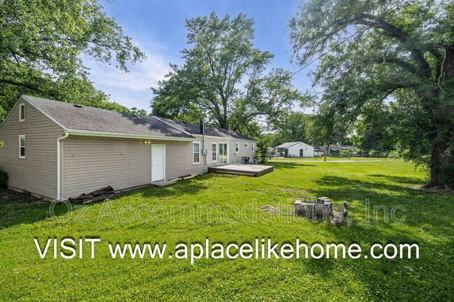 Photo - 4934 Appleton Ave