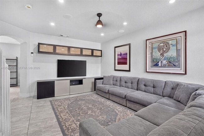 Photo - 913 NW 135th Ave