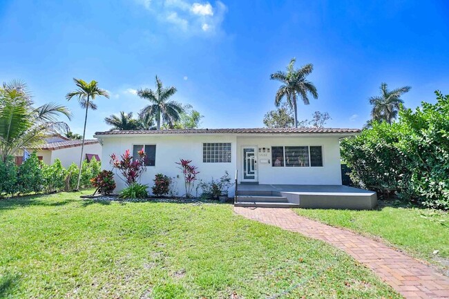 Photo - 1532 Fletcher St