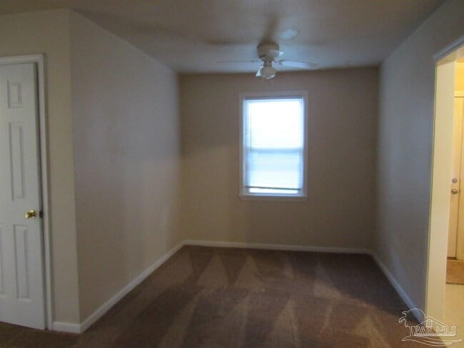 Photo - 5502 Lynwood Rd