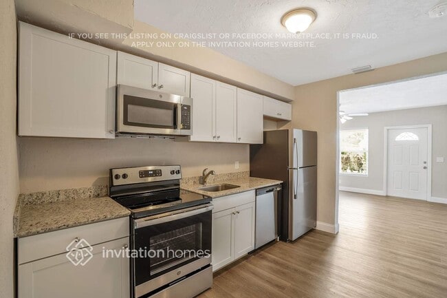 Photo - 117 NW 4th Ave