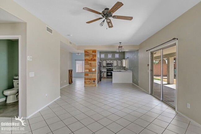 Photo - Luxurious 4Bdm 2.5Ba Home with Expansive Backyard in Mesa