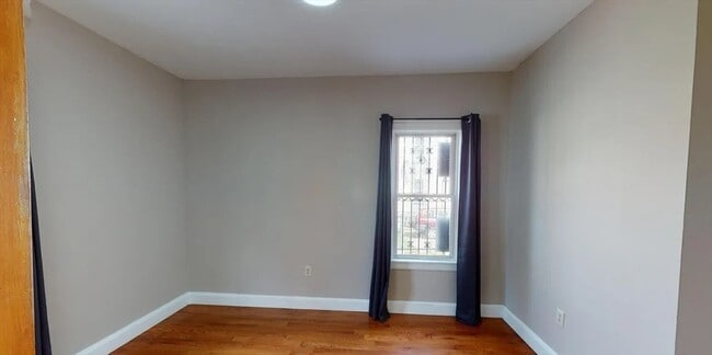 Photo - 6 Cawfield St Unit 3