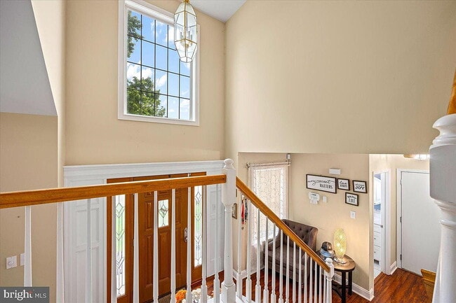 Building Photo - Single Family Home For Rent