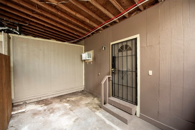 Photo - 1614 Ryon St