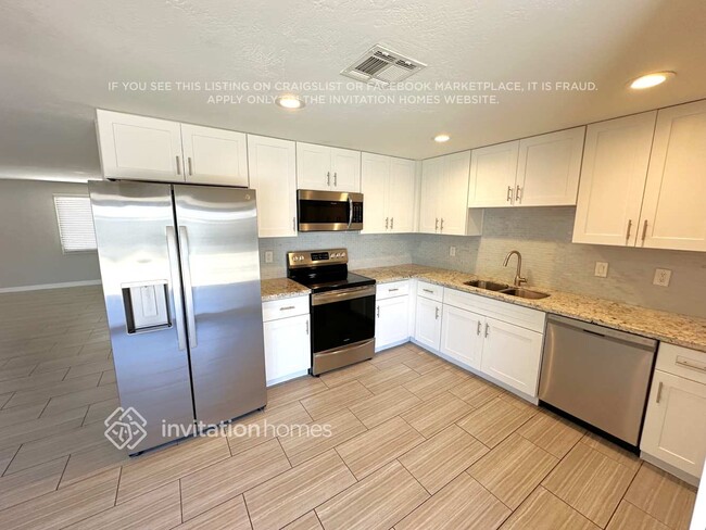 Photo - 3902 E Willow Ave