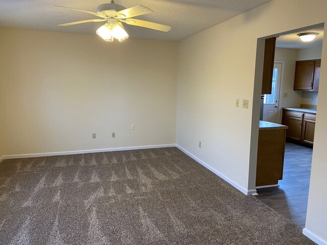 Photo - 2BR 1.5BA single story condo located near WKU!