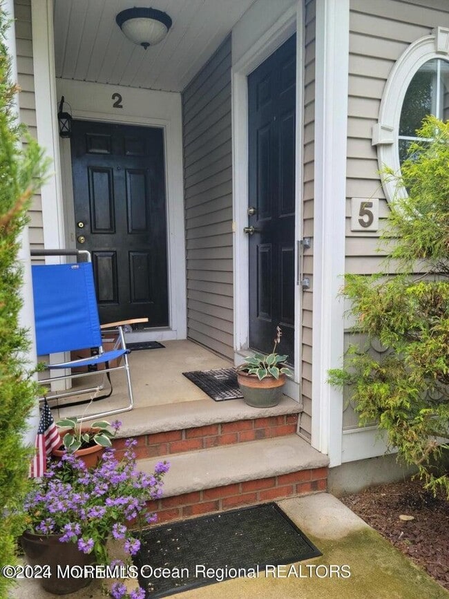 65 Miller St Unit 2